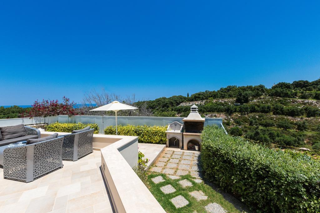 Deluxe Villa Ianthos - Outdoor Hot Tub & Kids Pool Gálosz Kültér fotó